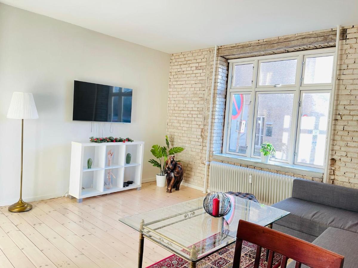 Aday - Central Cozy And Bright Apartment Aalborg Exterior foto